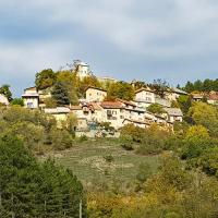 Le village de Theus.