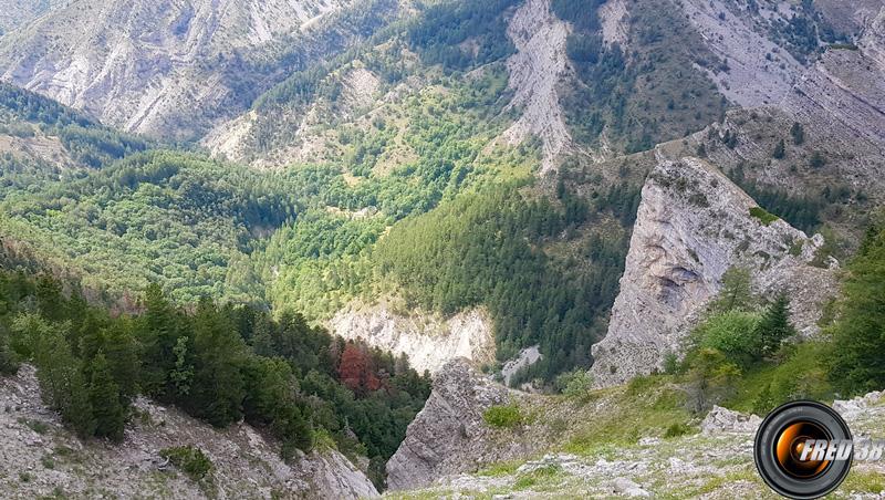 L'éboulis au Rocdu Vautour.