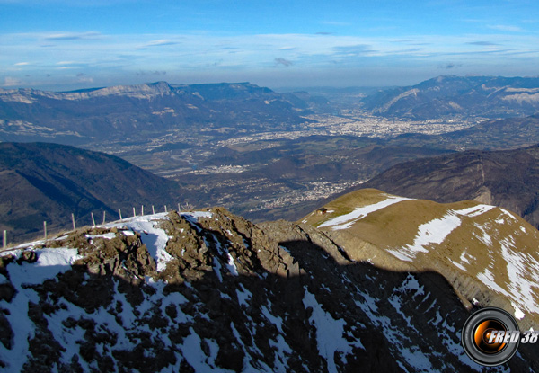 Grenoble vu du sommet.
