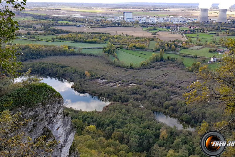 L'étang de hieres sur Amby