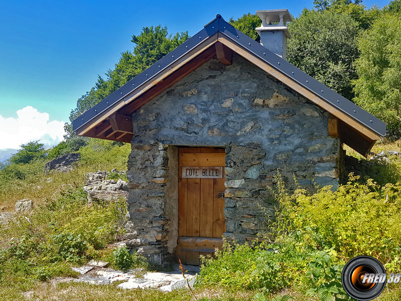 Cabane de Côte Belle.