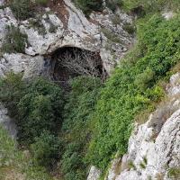 Grotte Roland.