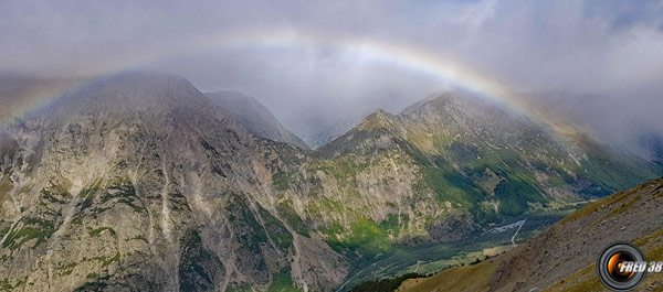 La vallée de la Malsanne qui monte au col d'Ornon