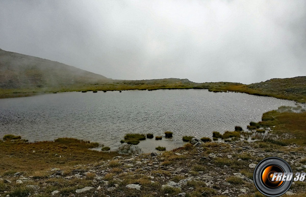 Un des lacs de Roure