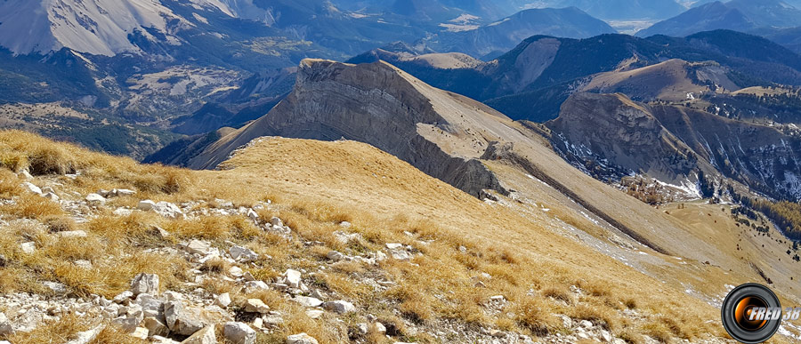 La crête conduisant au sommet,