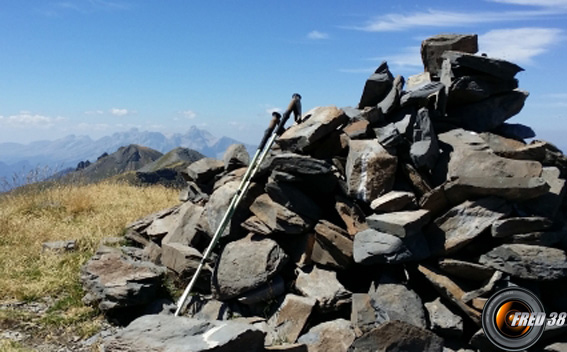 Le cairn du sommet,