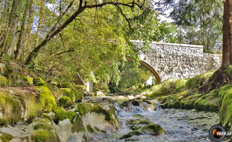 Le pont de Derbétemps