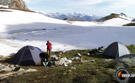 Tour aiguille gd fond photo