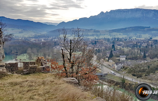 Vue sur Yenne