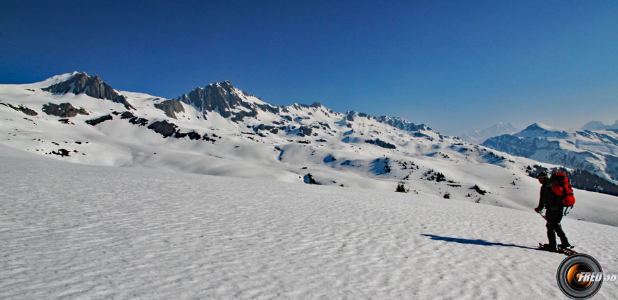 Au dessus du chalet du Sécheron.