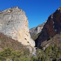 Vue sur la vallée du Bès.