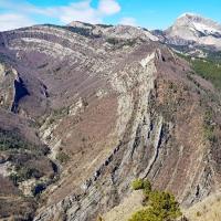 Le vélodrome vue du Serre d'Esclangon.