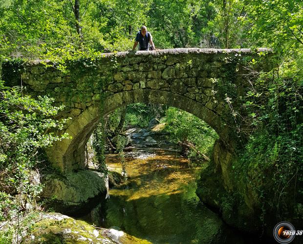 Le vieux pont.